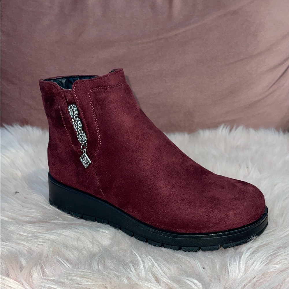 Women's Burgundy Ankle Boots